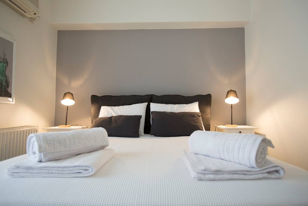 Master bedroom equipped with orthopedic matress