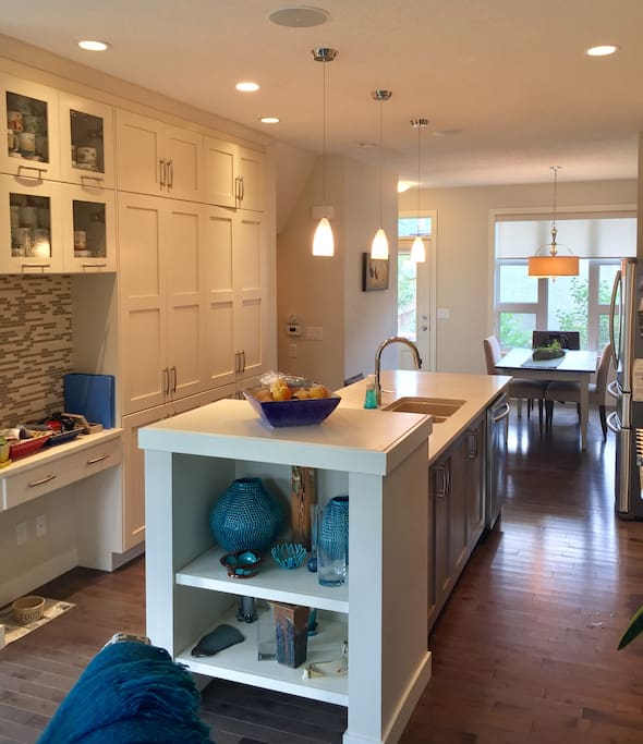Shared space on main floor (kitchen)