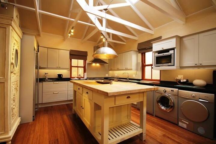 Lime Cottage gallery image 2