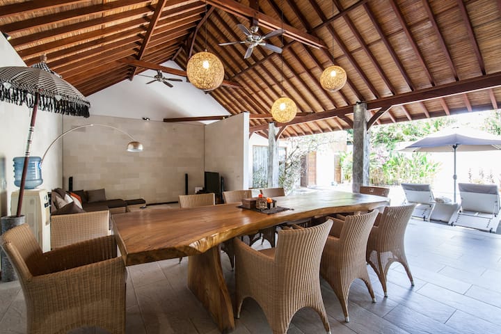 2 Br Villa Esperanto Divine Private Pool Seminyak - Kuta