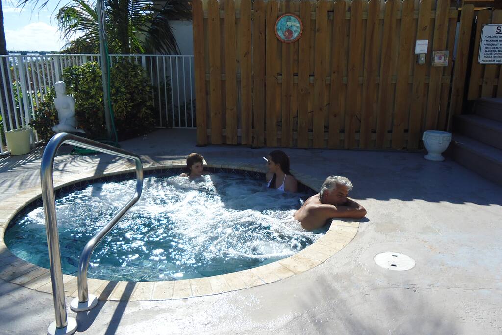 Hot tub