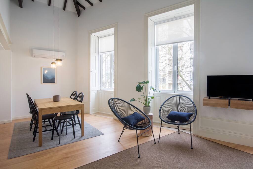 Great open space with high luminosity