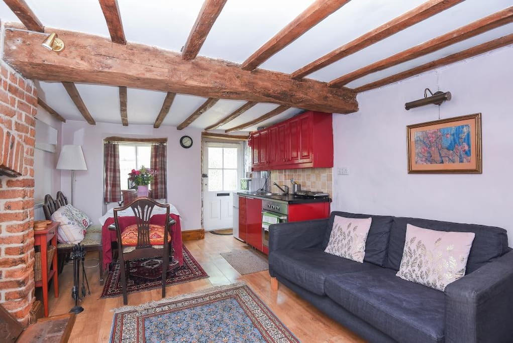 View of the cosy reception to the Kitchen/dinning area