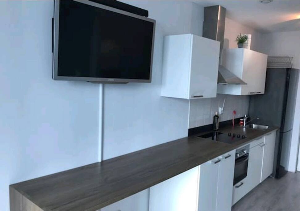 Modern kitchen.