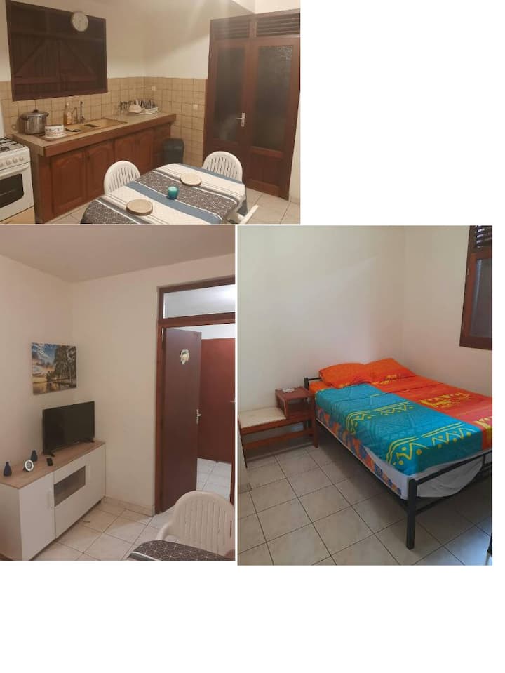 Loue T2 à bis SaintRose Appartements à louer à SainteRose, Basse