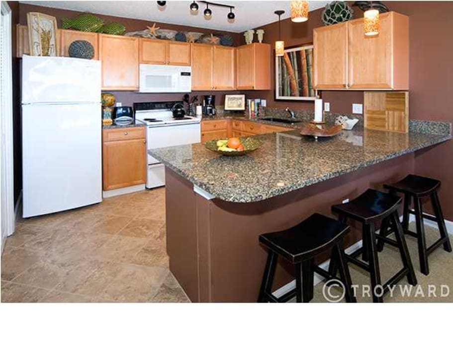 Fully furnished kitchen.