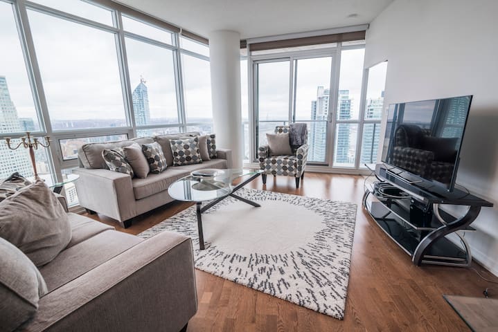 1000+SQFT in High Floor +Free PRK