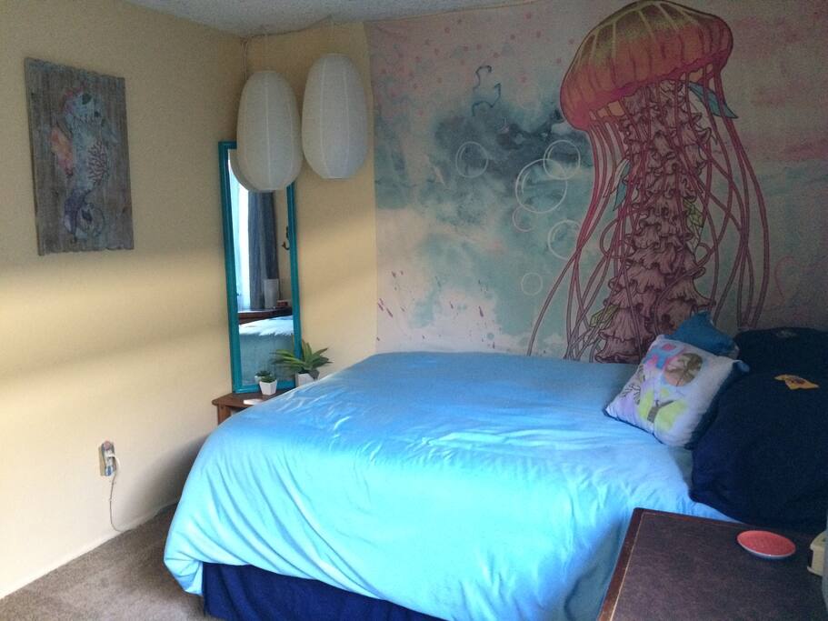 Guest room: therapeutic queen size mattress, hypoallergenic pillows and bedding. The perfect desk for students with 3 drawers for storage. Desk is also stocked with basic school supplies.