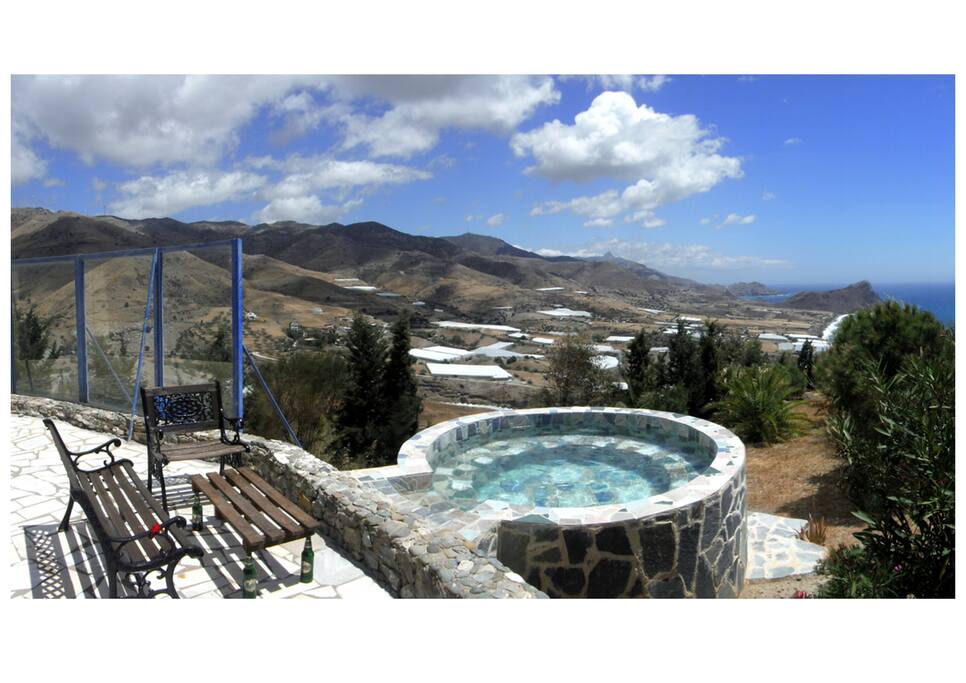 What a place for a daydream, what a place for a daydreamin' boy!