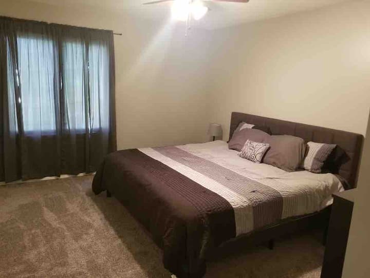 غرفة النوم 1