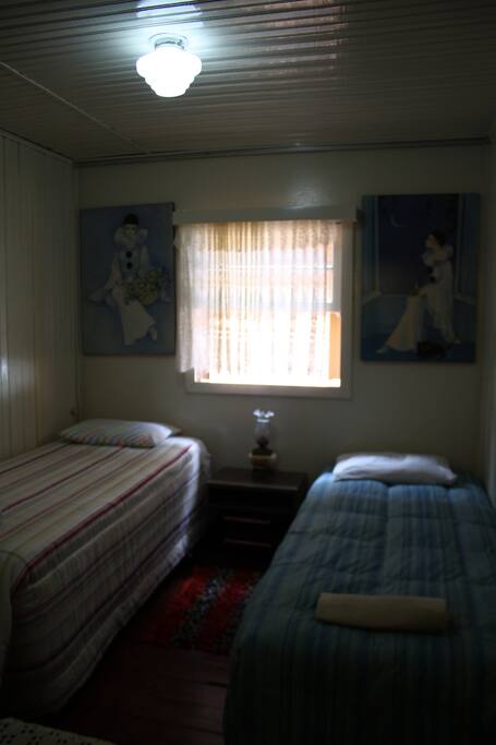 Quarto 2 solteiro