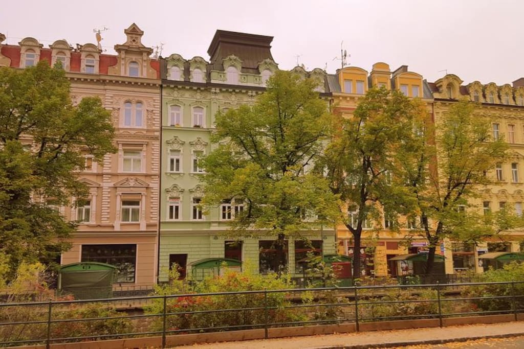 nábřeží J. Palacha