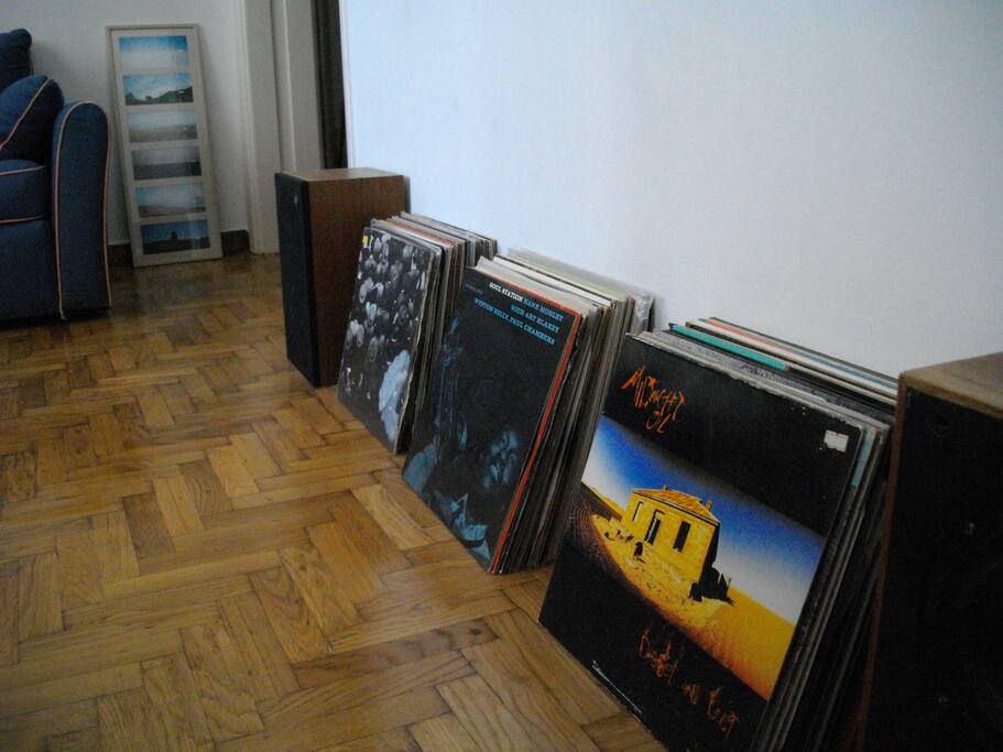 the living room - vinyls