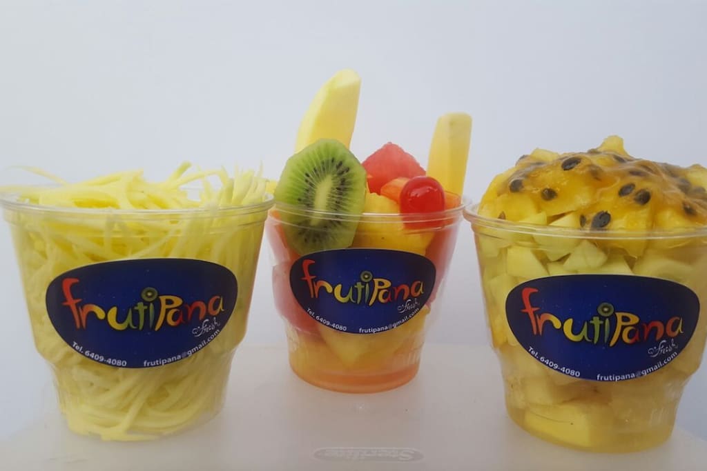 If you order your breakfast in advance, we include delicious fresh tropical fruit for you!