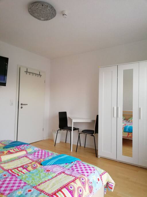 Zimmer Nummer 2.