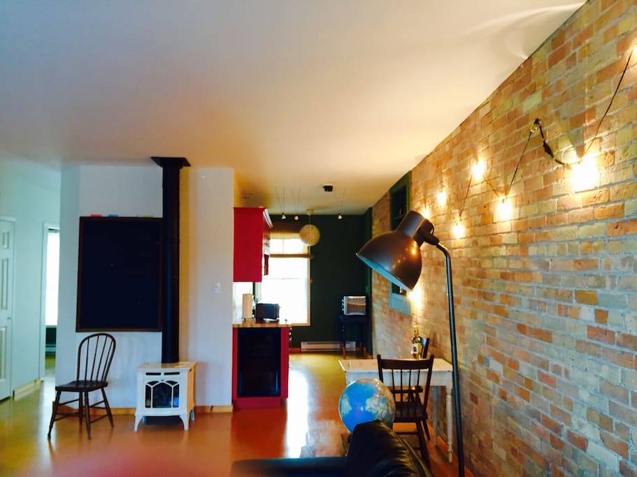 View towards kitchen