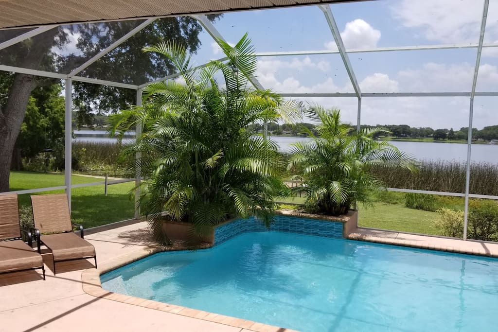 Southern Exposure pool