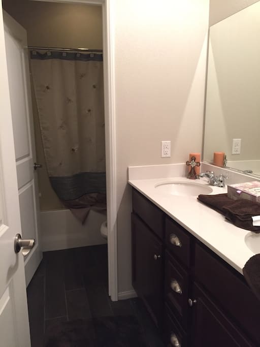 Private full bathroom
