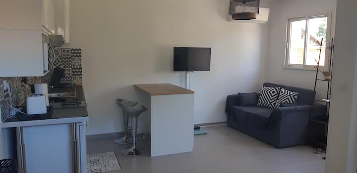 Studio Avec Piscine Au Cœur Du Bassin D'arcachon - Audenge