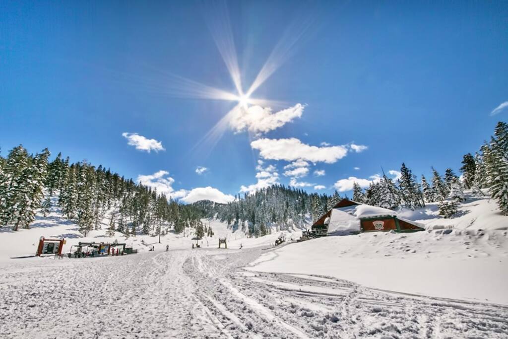 Short walk to Heavenly's Boulder Ski Lodge.