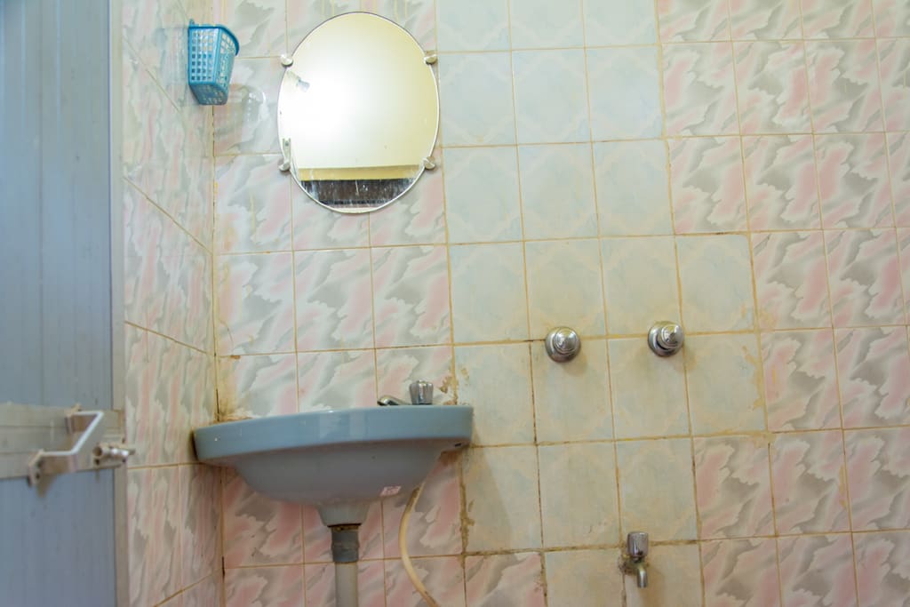 Bath room and wash room