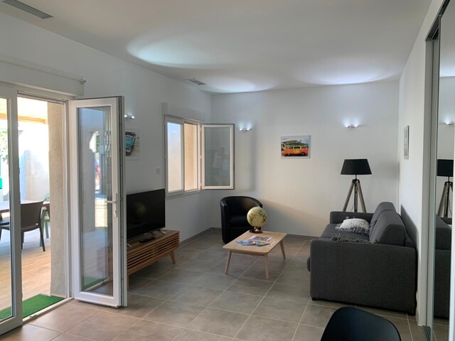 Obývacia izba s rozkladacou pohovkou (možnosť 2 ďalšie osoby)