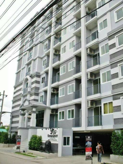 Kensington Condo