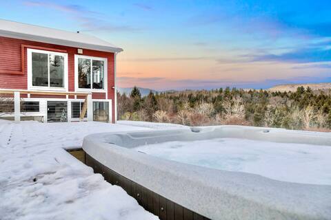 Lux Stowe Retreat: Hot Tub/Views/Family Friendly