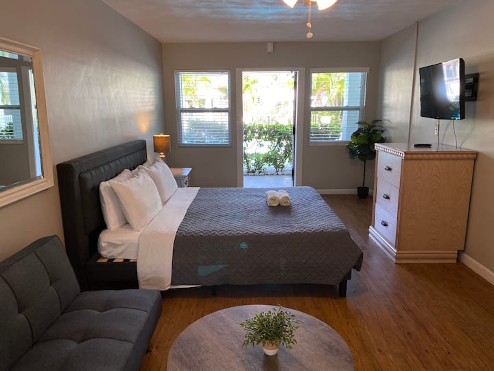 Clearwater Beach Holiday Rentals & Homes Clearwater, FL Airbnb