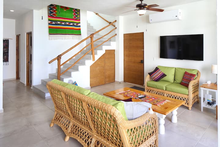 Casa Colorado @ Monterosa N.side 1 Block Off Beach - Sayulita