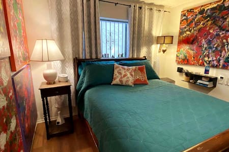 Ultra Clean, Spacious & Lux Private Rm, Bath & A/C