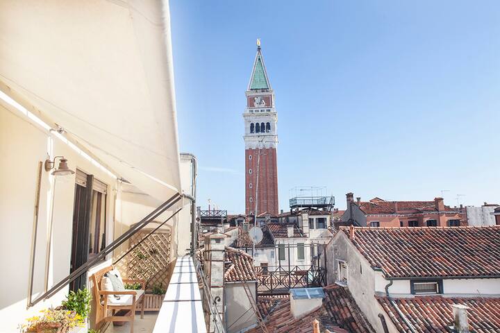 Saint Mark’s Terrace – Skyline