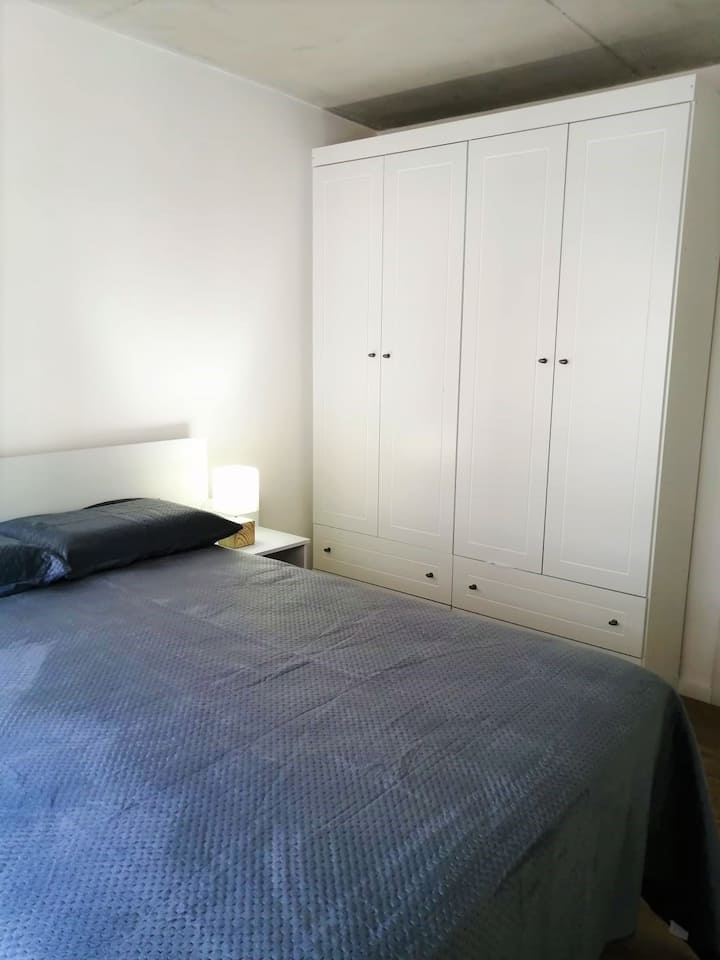 dormitorio cama queen