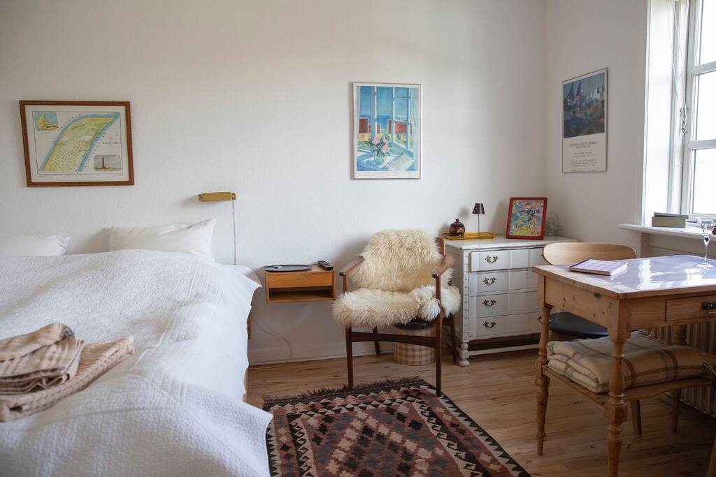 The double bed room - værelse med dobbeltseng