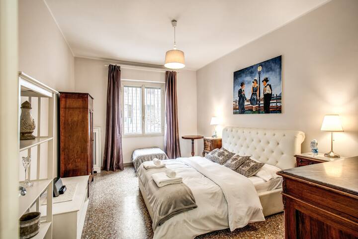 Group Apartments Rome San Giovanni 2 gallery image 3