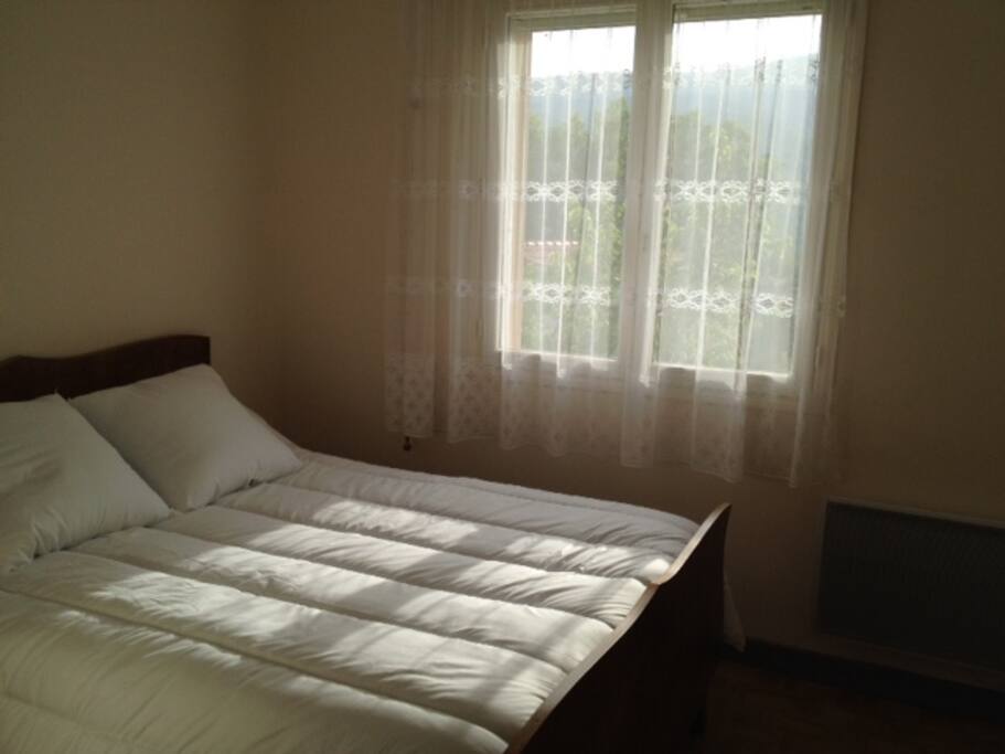 Chambre lit 140