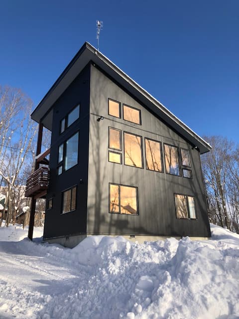 Niseko Powder snow on your doorstep
