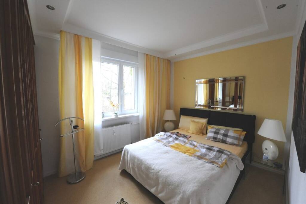 Das Schlafzimmer