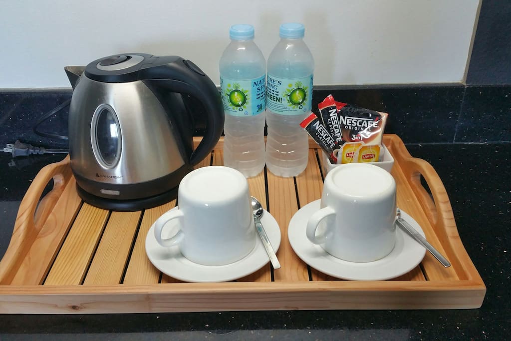 complimentary coffee, tea and mineral water as you arrive