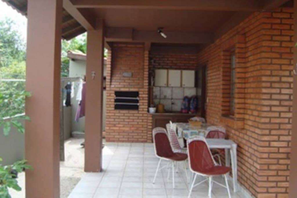 Churrasqueira de uso comum