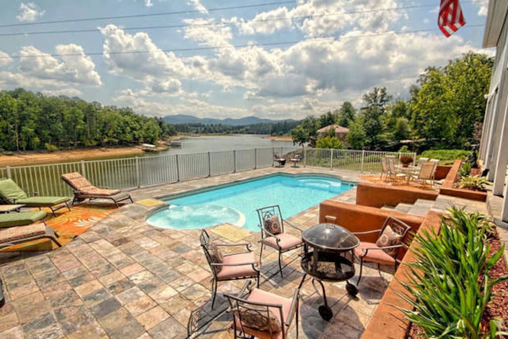 Pool with hot tub over looking Lake Nottely