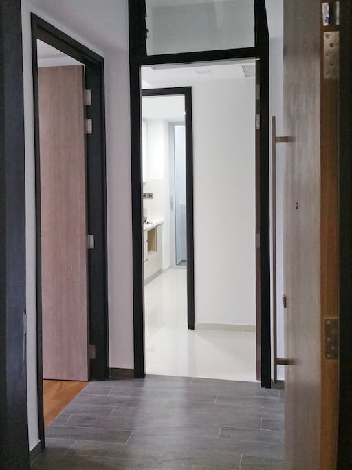 Main Entrance: left - door to Master Bedroom, front - door to Main Unit