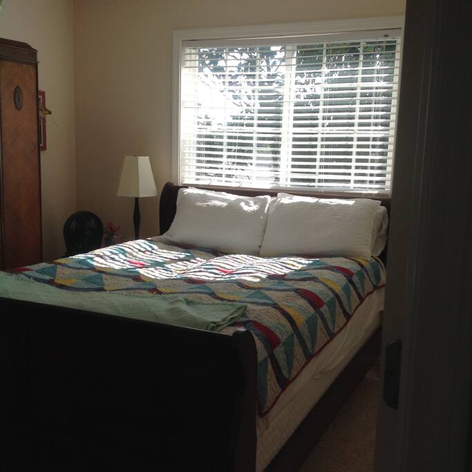 Private Bedroom 1