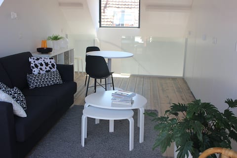 Bright rooftop studio in the center of Bruges