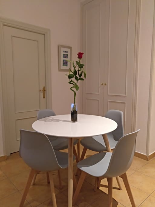 Comedor/ Dining room