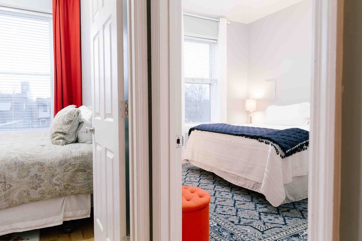 Bedrooms.  One Queen size Bed and One King size Bed