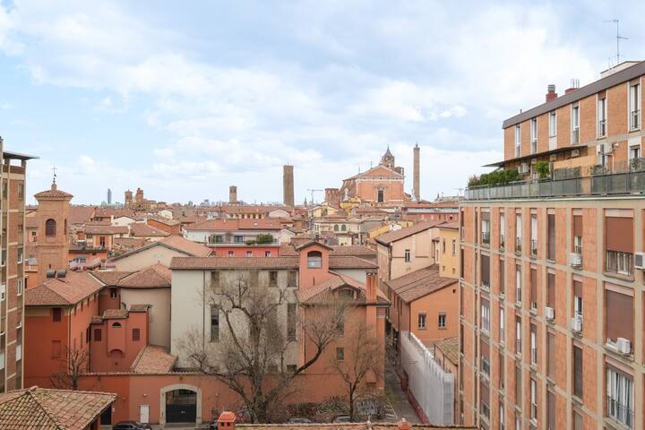 5*Stars Penthouse magic view in the historic town gallery image 4