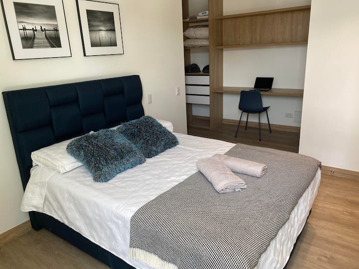 Vue n °2 sur la chambre