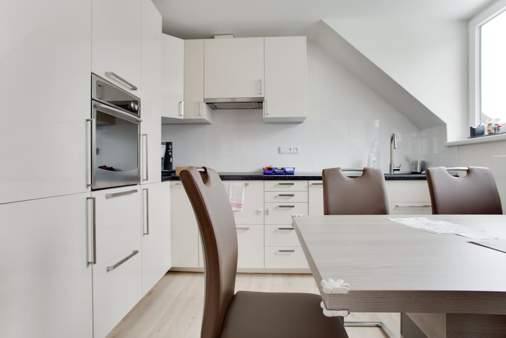 Moderne, neue Küche