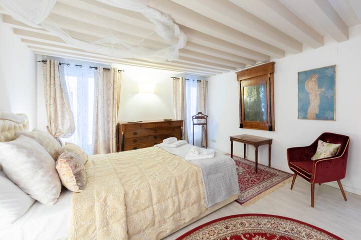 Cà del Carro Family Apartment the Heart of Venice gallery image 5